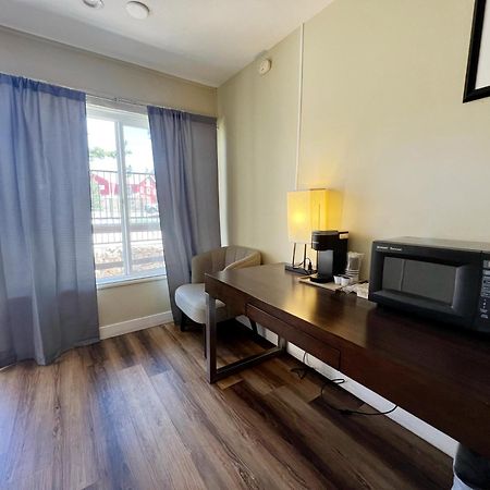 Omeo Suites Big Bear بيغ بير لاكي، سان بيرناردينو، كاليفورنيا المظهر الخارجي الصورة