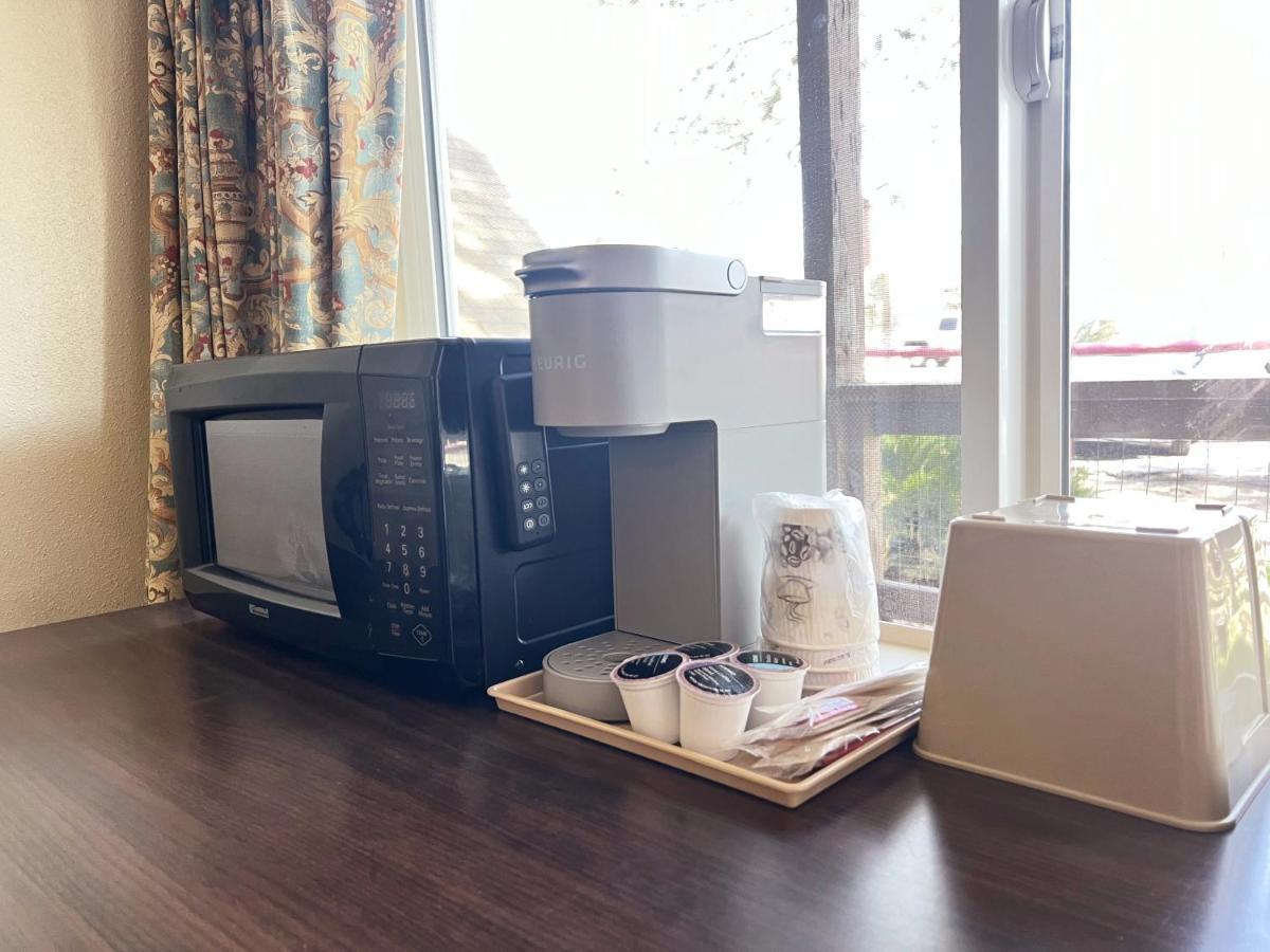 Omeo Suites Big Bear بيغ بير لاكي، سان بيرناردينو، كاليفورنيا المظهر الخارجي الصورة