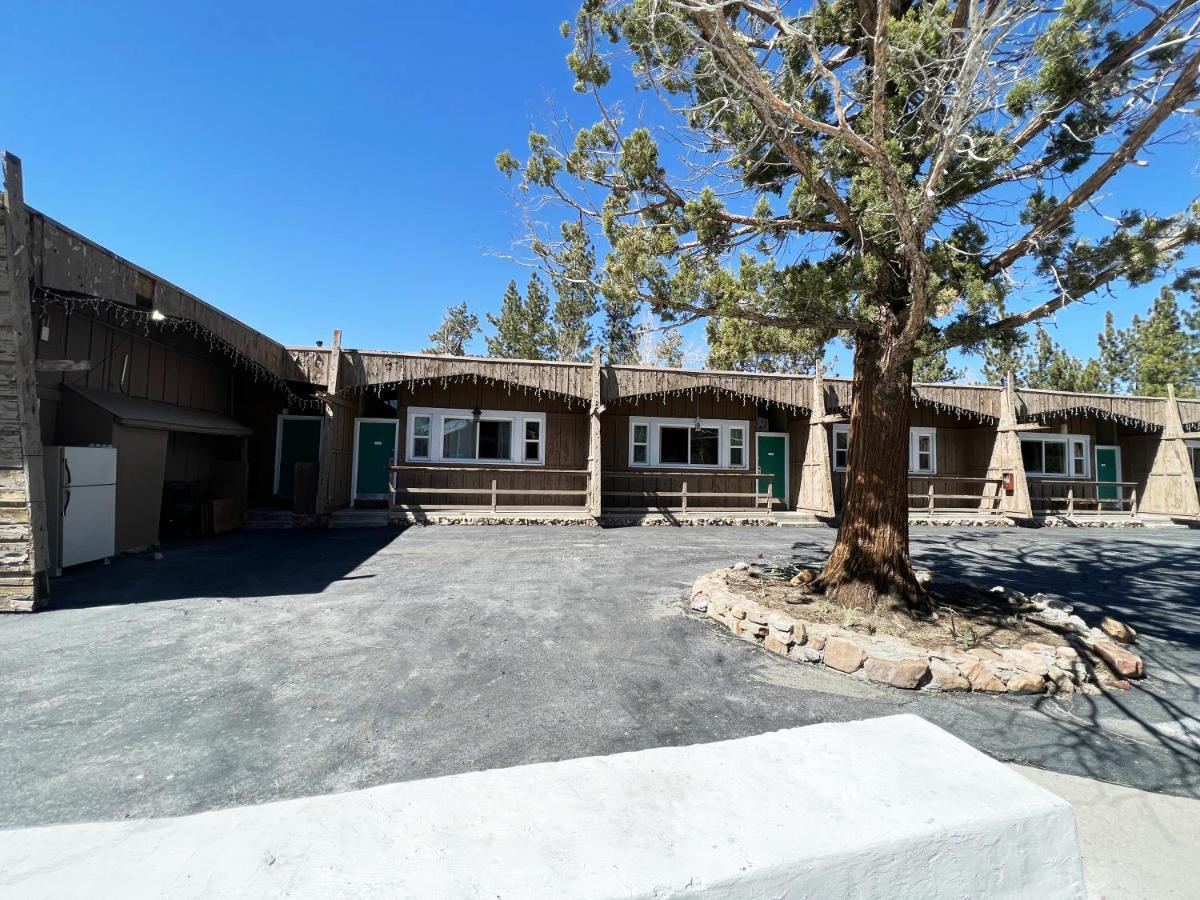 Omeo Suites Big Bear بيغ بير لاكي، سان بيرناردينو، كاليفورنيا الغرفة الصورة