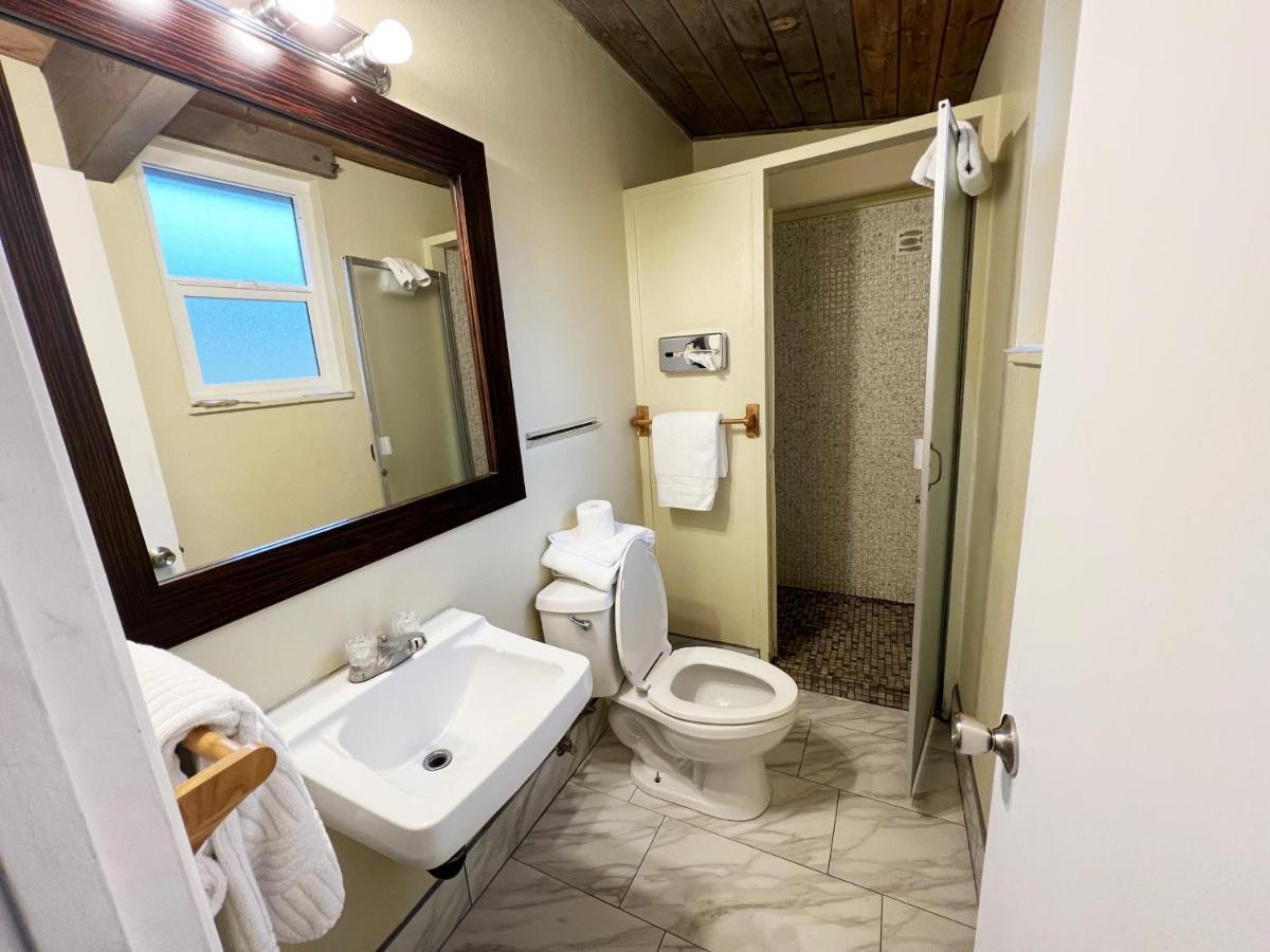 Omeo Suites Big Bear بيغ بير لاكي، سان بيرناردينو، كاليفورنيا المظهر الخارجي الصورة