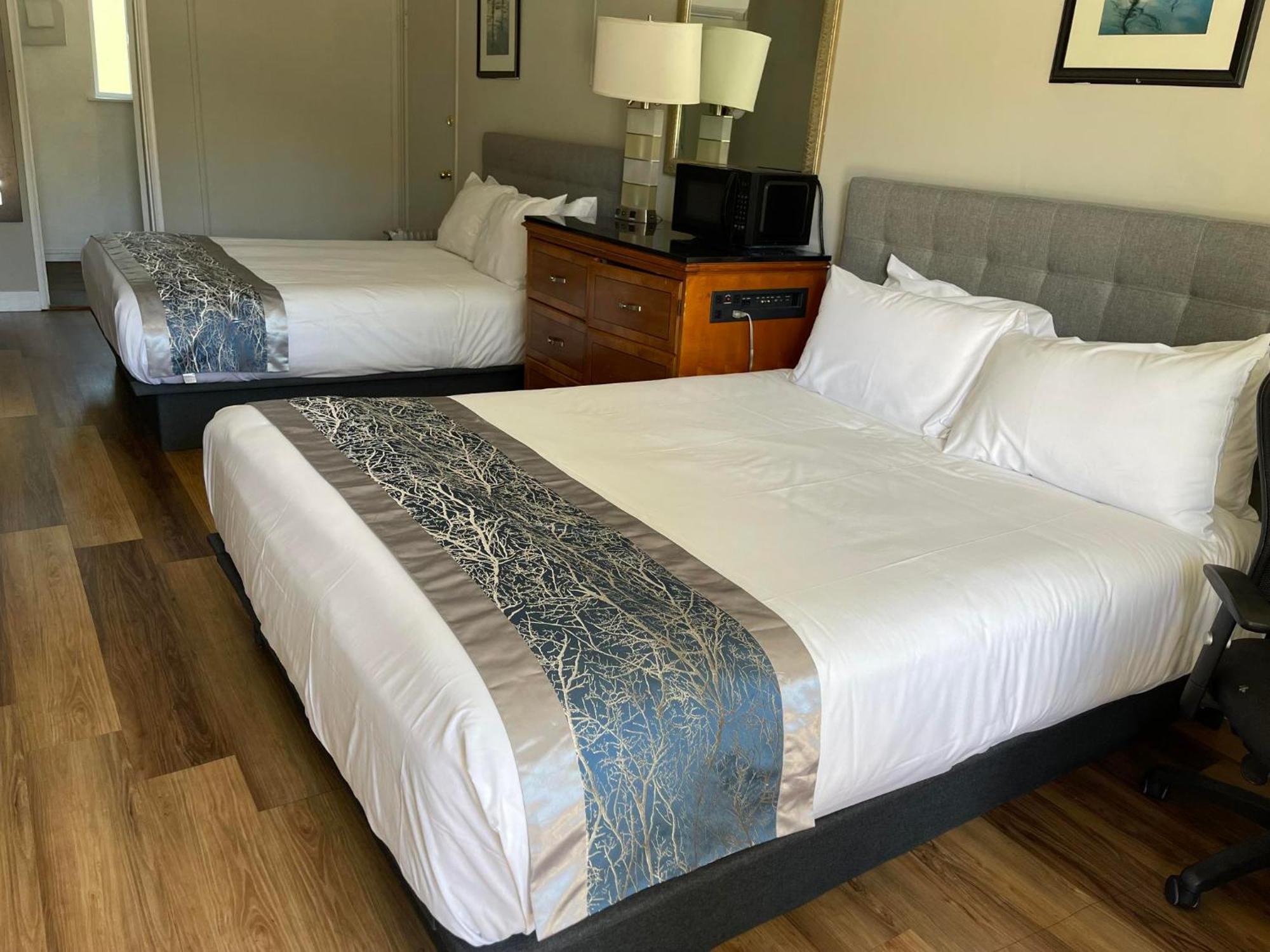 Omeo Suites Big Bear بيغ بير لاكي، سان بيرناردينو، كاليفورنيا المظهر الخارجي الصورة